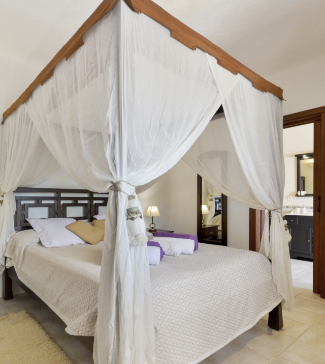 resa estates ibiza for rent villa santa eulalia 2021 can cosmi family house private pool bedroom 3.jpg